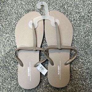 Old Navy Sandals NWT